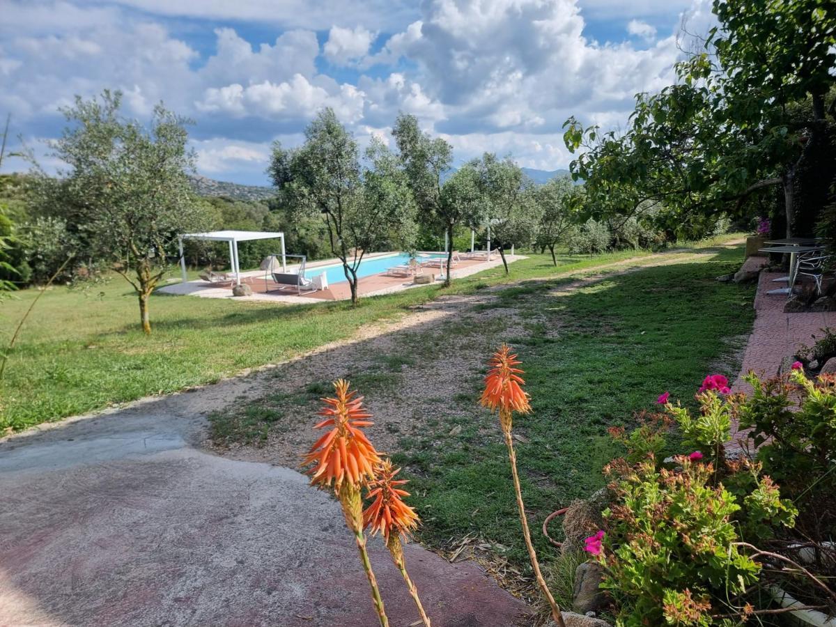 Bed and Breakfast Aldo Countryside Arzachena Exterior foto
